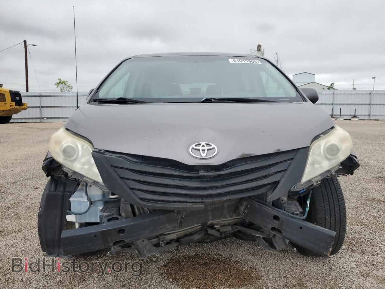 2011 TOYOTA All Models - VIN: 5TDKK3DC5BS031639 - Фото 5