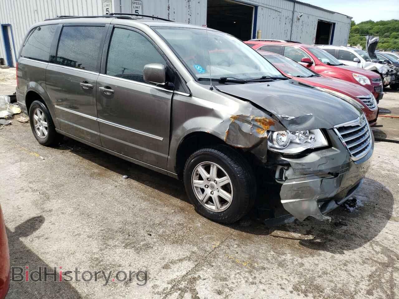 2010 CHRYSLER MINIVAN - VIN: 2A4RR5D10AR449953 - Фото 4