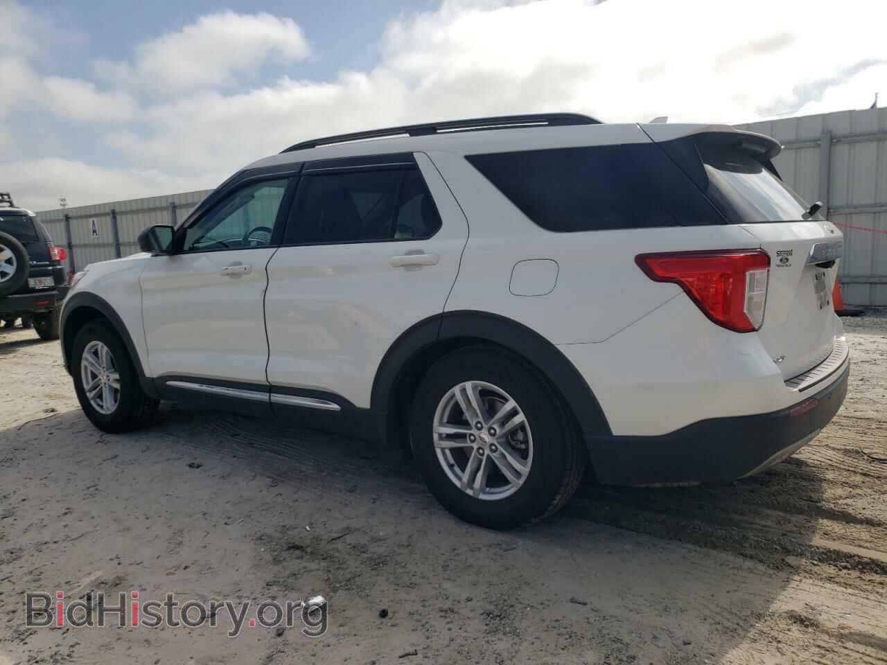 2020 FORD EXPLORER - VIN: 1FMSK7DH3LGC23040 - Photo 2