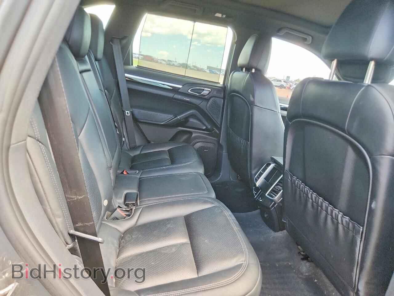 2016 PORSCHE CAYENNE - VIN: WP1AA2A22GLA02868 - Photo 11
