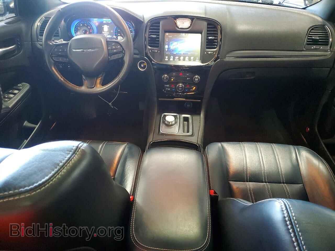 2016 CHRYSLER 300 - VIN: 2C3CCAGG2GH200014 - Photo 8