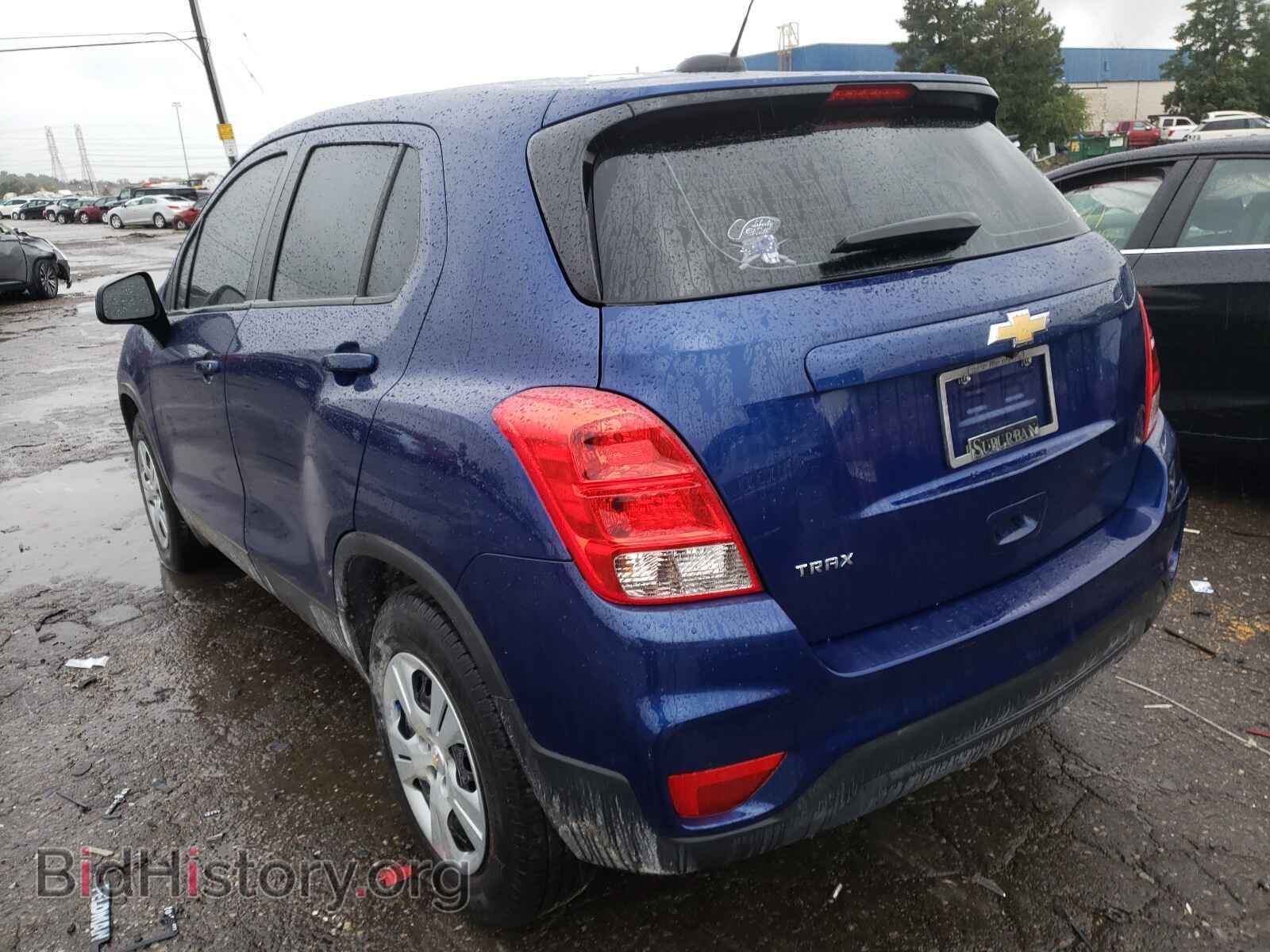 2017 CHEVROLET TRAX - VIN: 3GNCJKSB3HL180584 - Фото 3