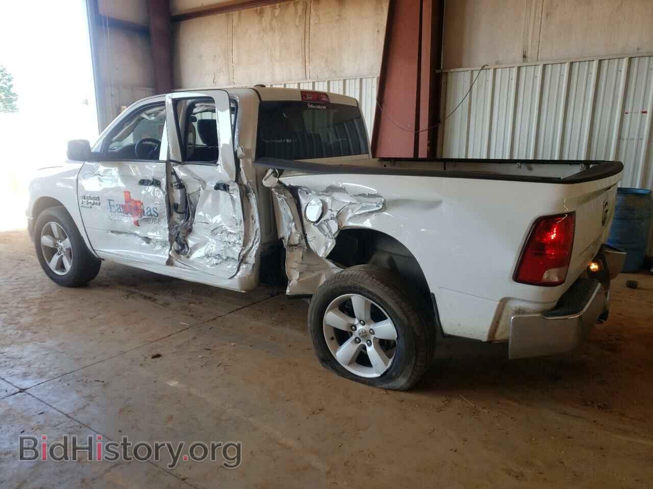 2020 RAM 1500 - VIN: 1C6RR6FG0LS138612 - Фото 2