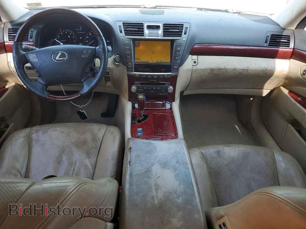 2010 LEXUS LS460 - VIN: JTHBL5EF0A5092997 - Photo 8