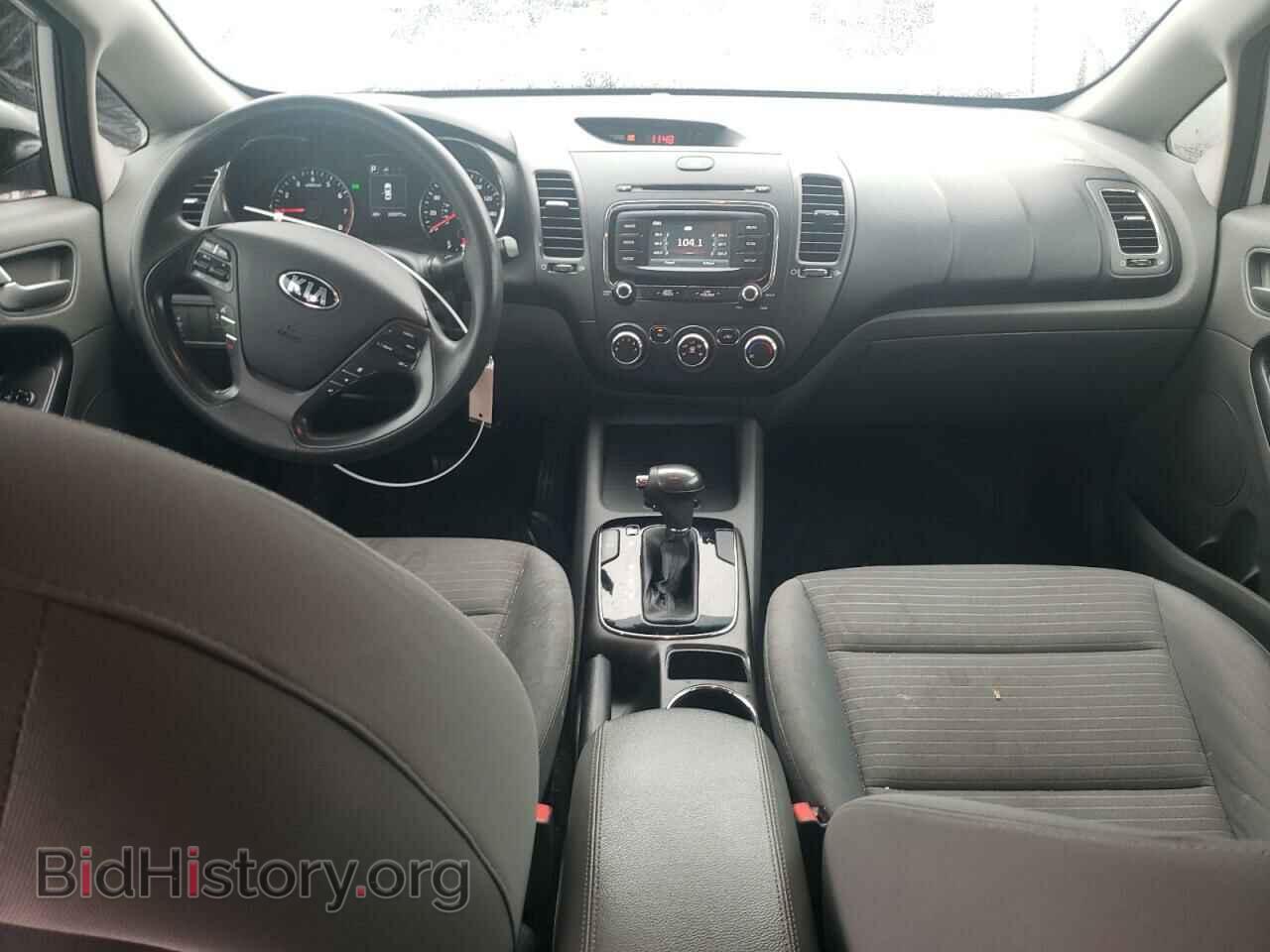 2017 KIA FORTE - VIN: 3KPFL4A71HE044452 - Фото 8