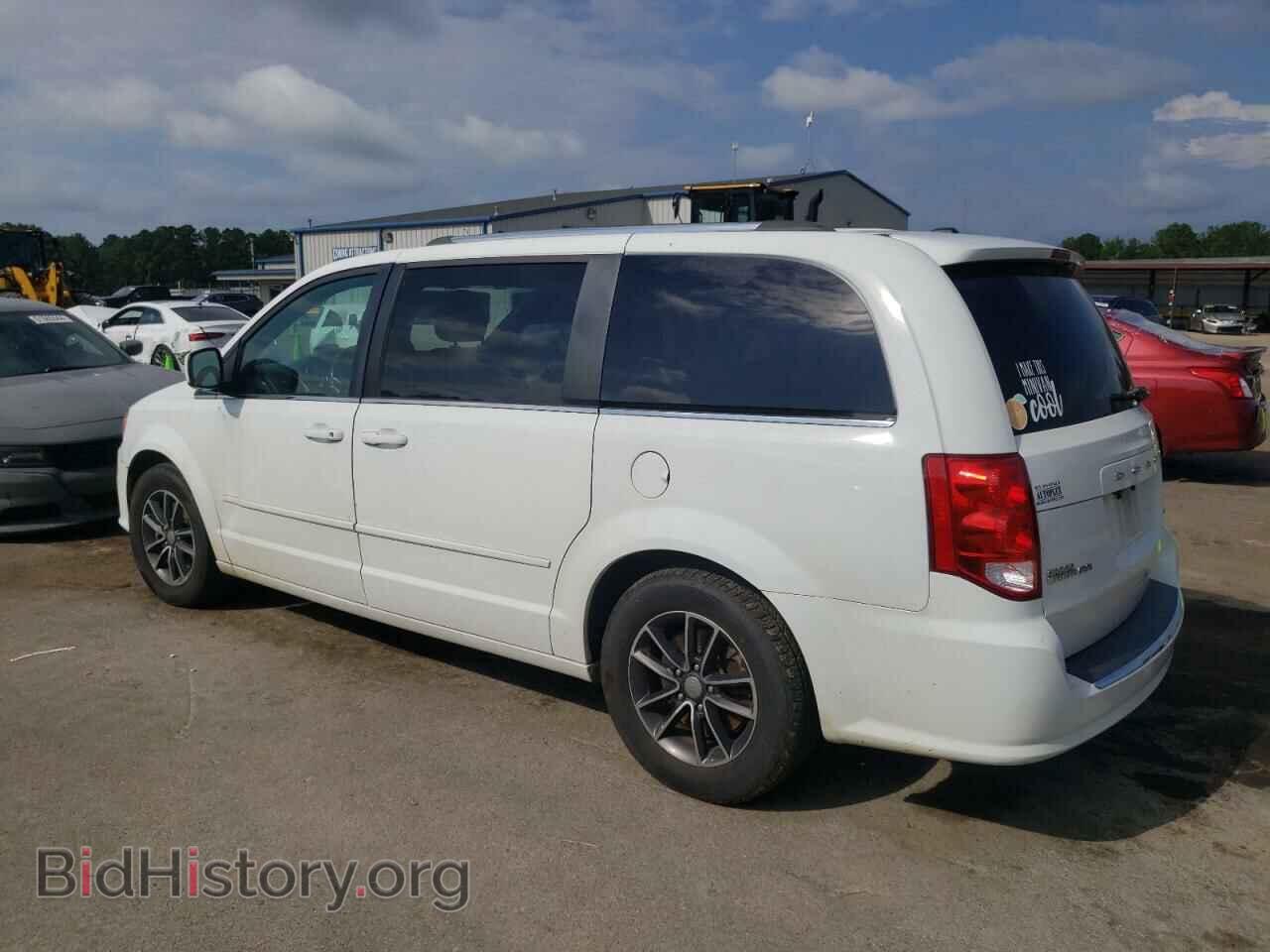 2017 DODGE CARAVAN - VIN: 2C4RDGCG3HR691135 - Photo 2