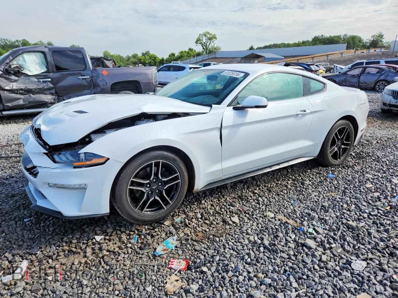 Photo 1FA6P8TH5J5156146 - FORD MUSTANG 2018