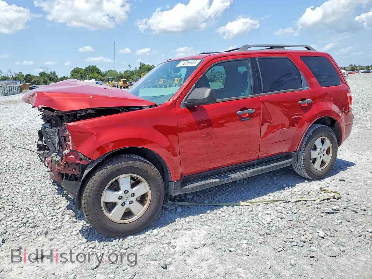Фотография 1FMCU0D73BKC48335 - FORD ESCAPE 2011