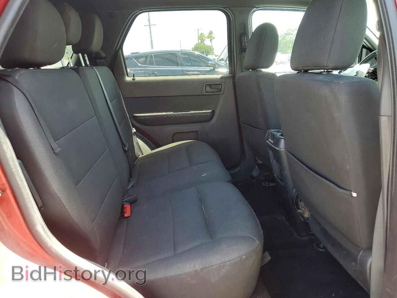 2011 FORD ESCAPE - VIN: 1FMCU0D73BKC48335 - Photo 11