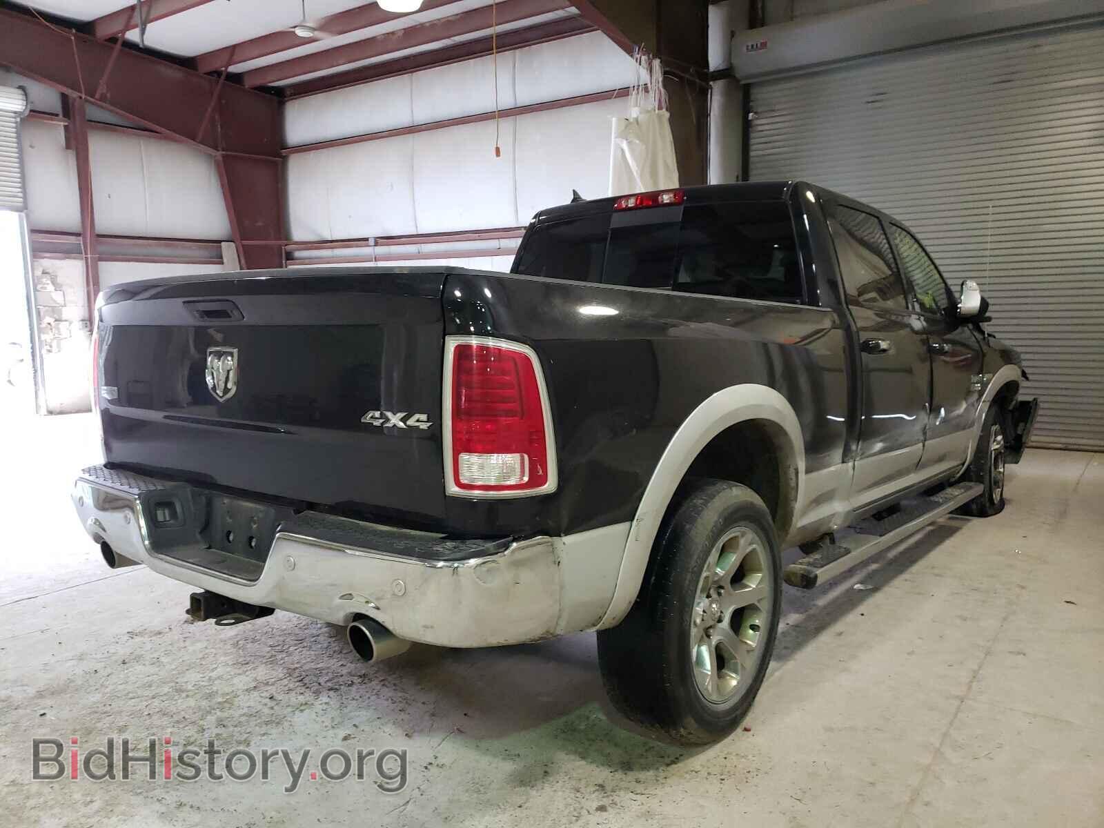 2017 RAM 1500 - VIN: 1C6RR7VT2HS689006 - Photo 4