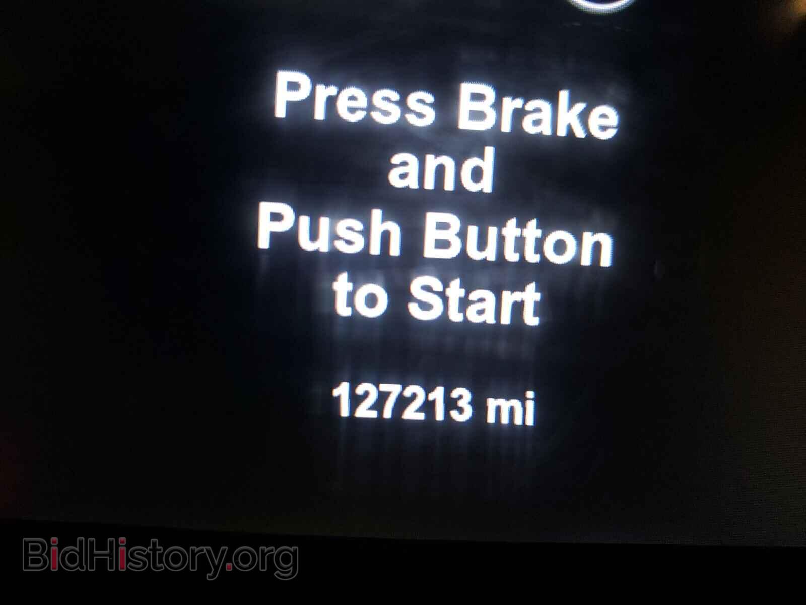2017 RAM 1500 - VIN: 1C6RR7VT2HS689006 - Photo 8