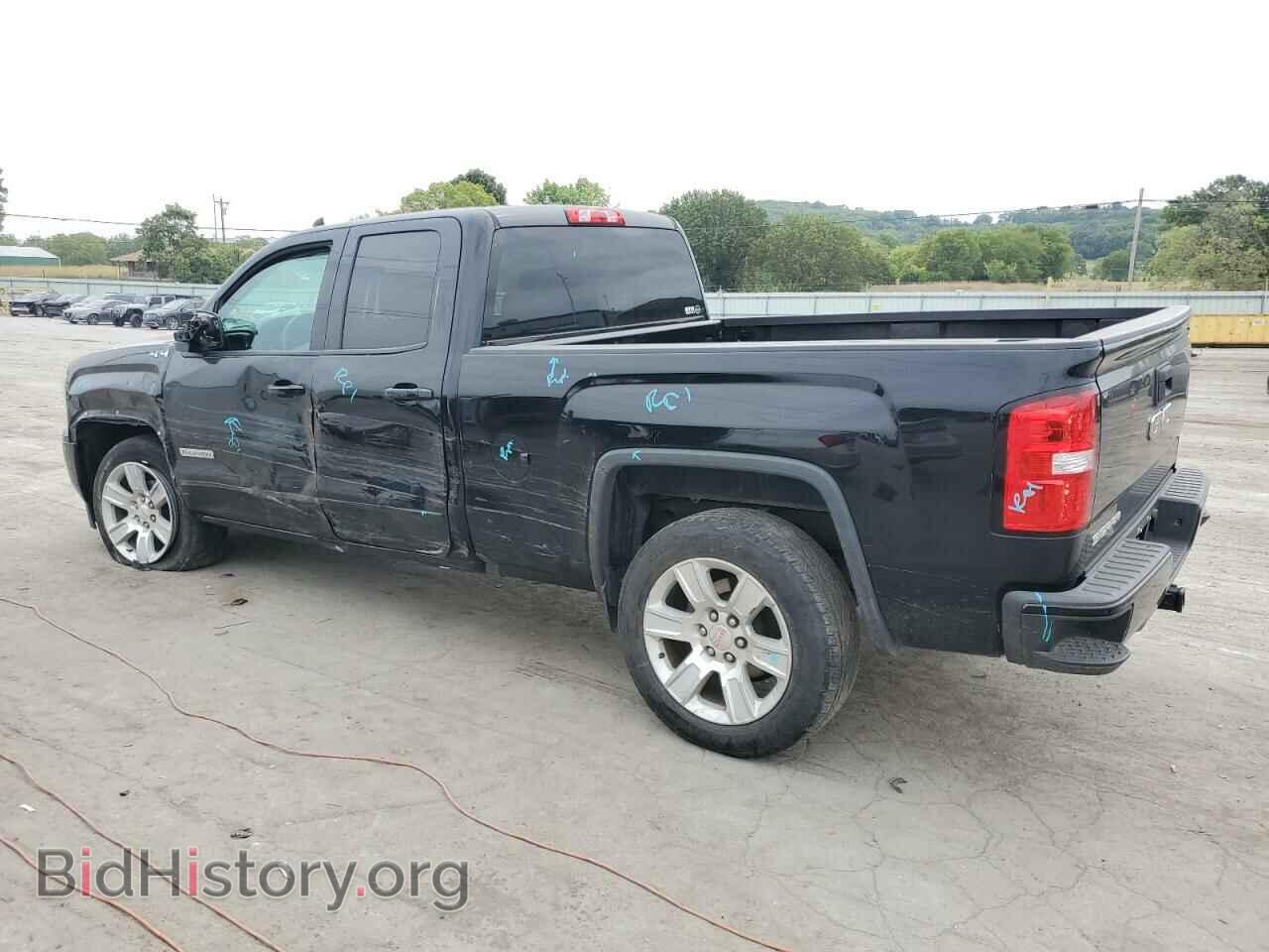 2018 GMC SIERRA - VIN: 1GTV2LEC3JZ309060 - Фото 2