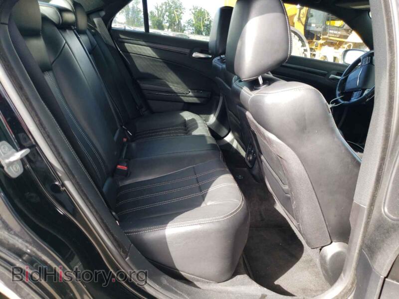 2012 Chrysler 300 (VIN 2C3CCABG4CH256909) — фото 6 из 10