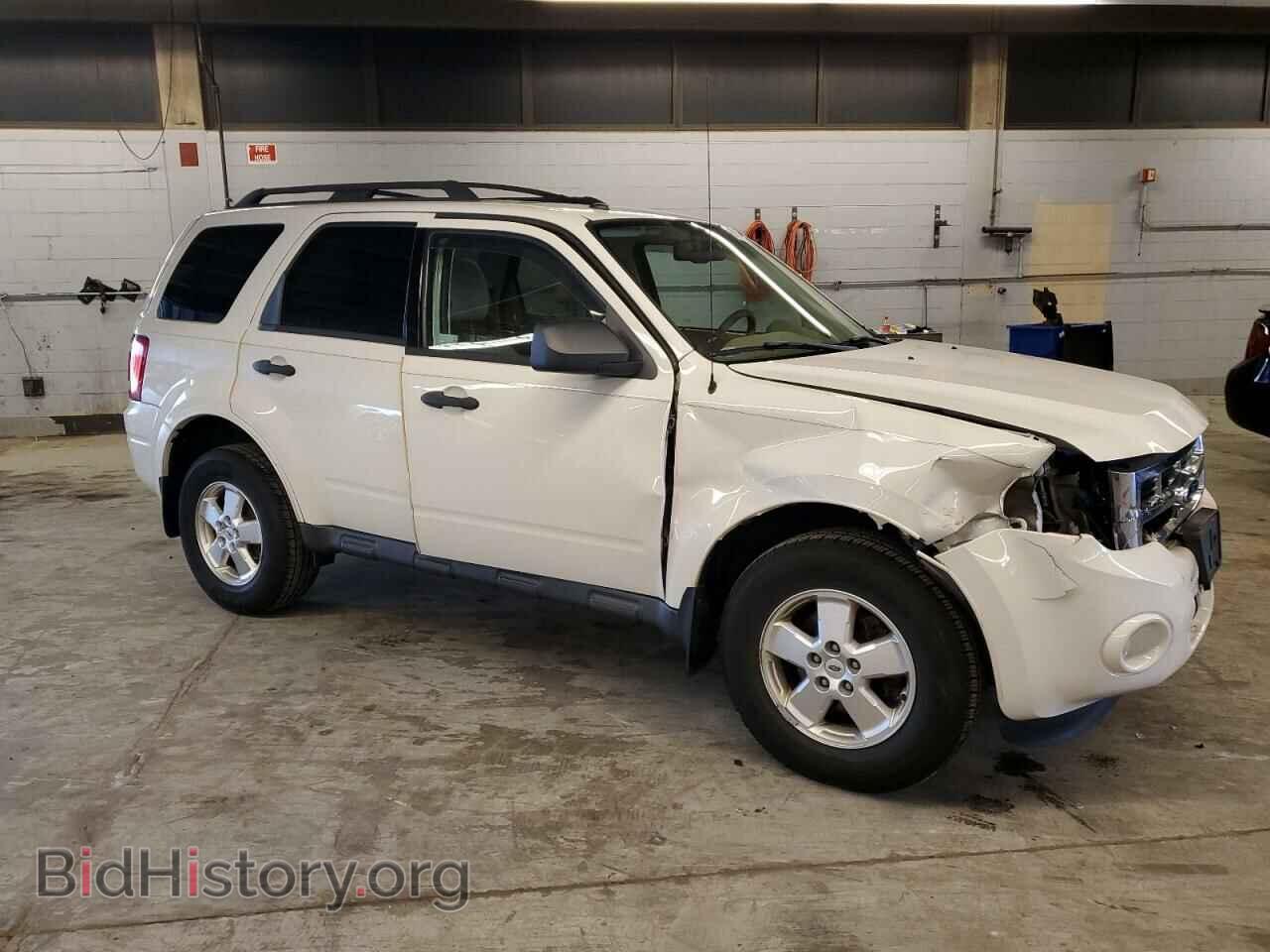 2010 FORD ESCAPE - VIN: 1FMCU0D70AKD37942 - Фото 4