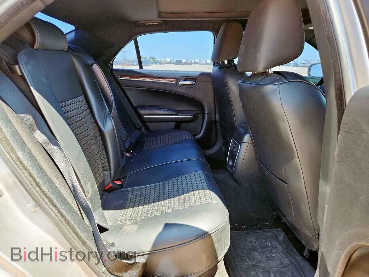 2014 CHRYSLER 300 - VIN: 2C3CCAAG4EH361342 - Фото 10