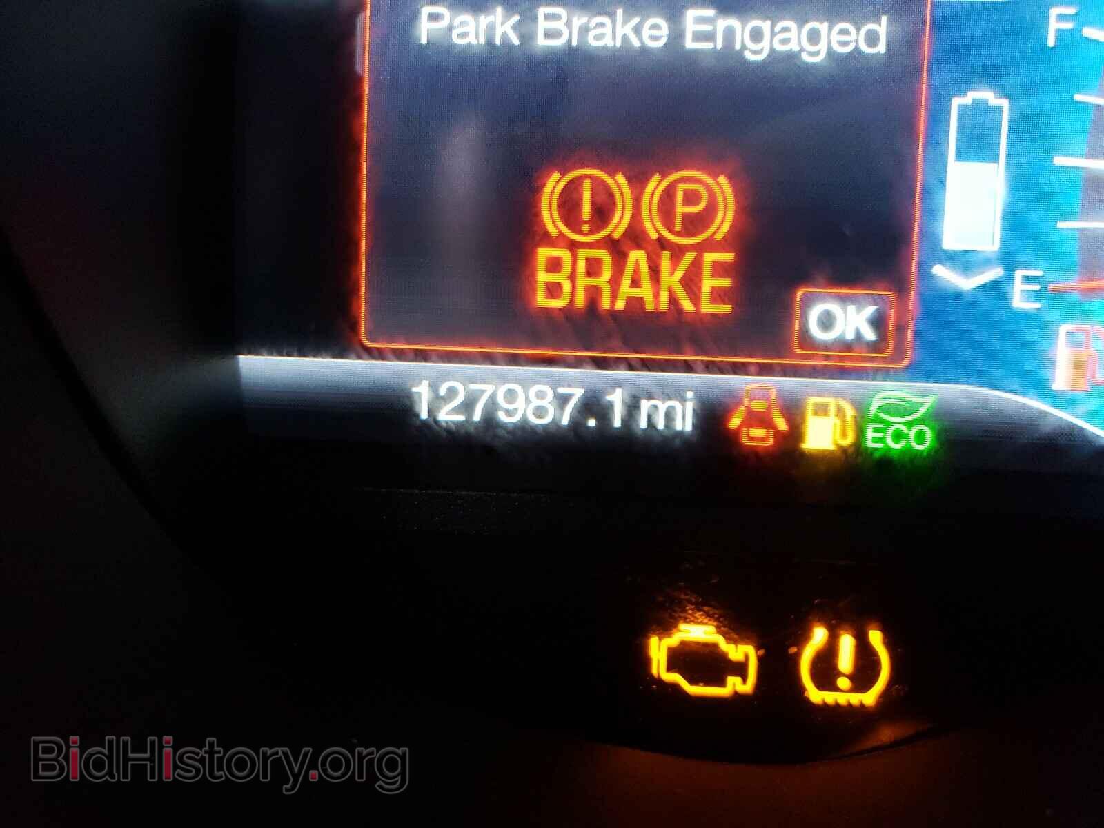 2016 FORD CMAX - VIN: 1FADP5AU1GL103700 - Photo 8