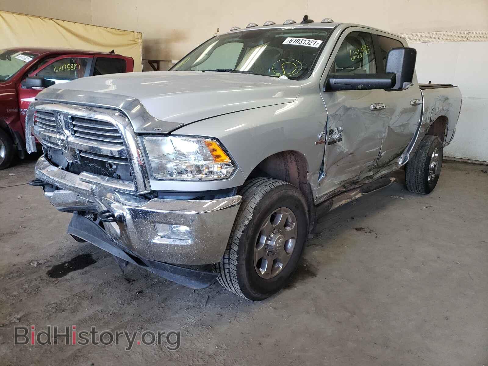 2018 RAM 2500 - VIN: 3C6UR5DL7JG427446 - Фото 2
