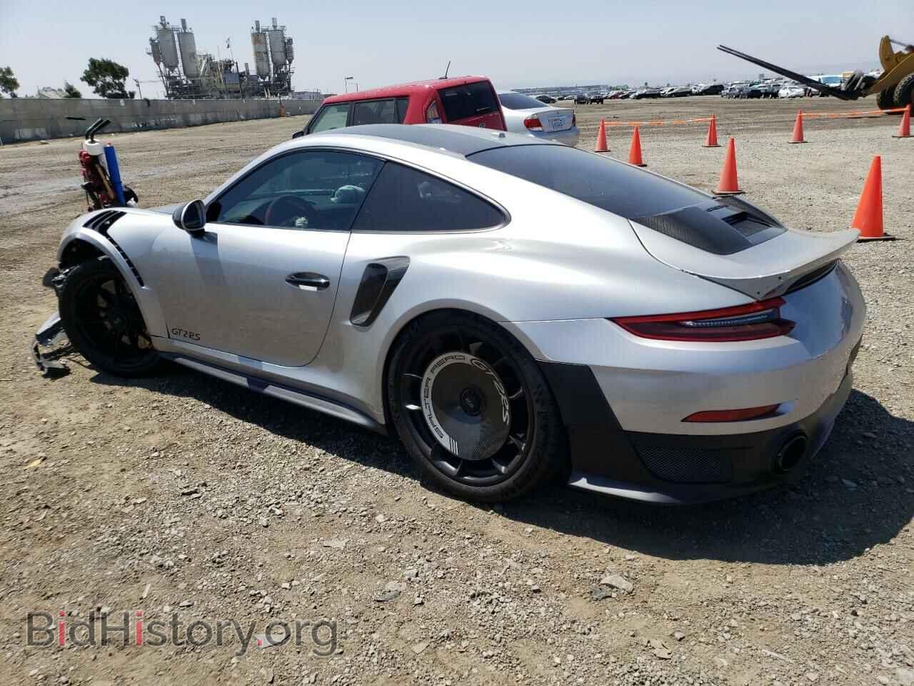 2018 PORSCHE 911 - VIN: WP0AE2A96JS185904 - Фото 2