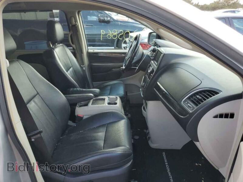 2011 Chrysler MINIVAN (VIN 2A4RR8DG0BR635662) — photo 5 of 10