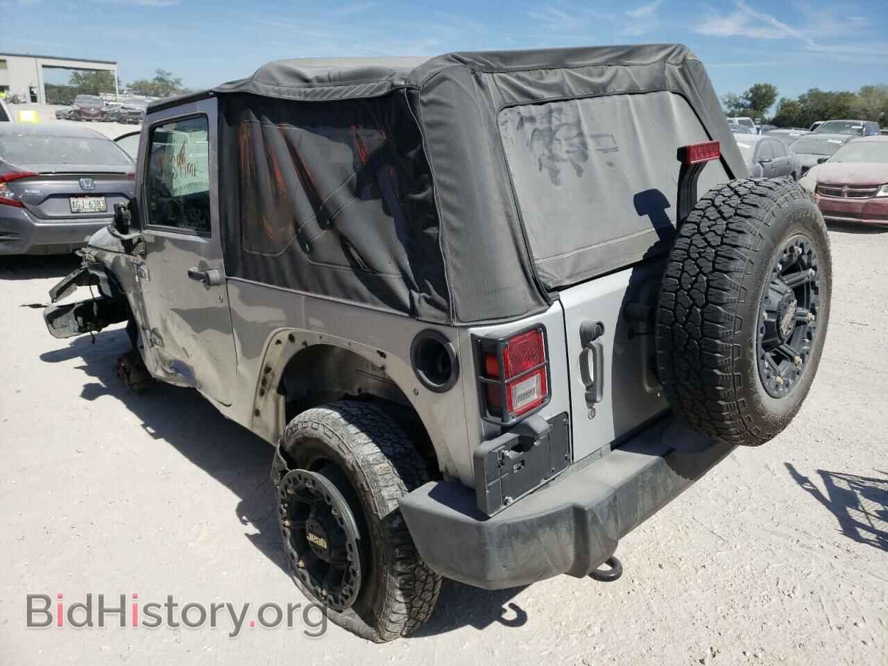 2011 JEEP WRANGLER - VIN: 1J4AA2D15BL521677 - Фото 3