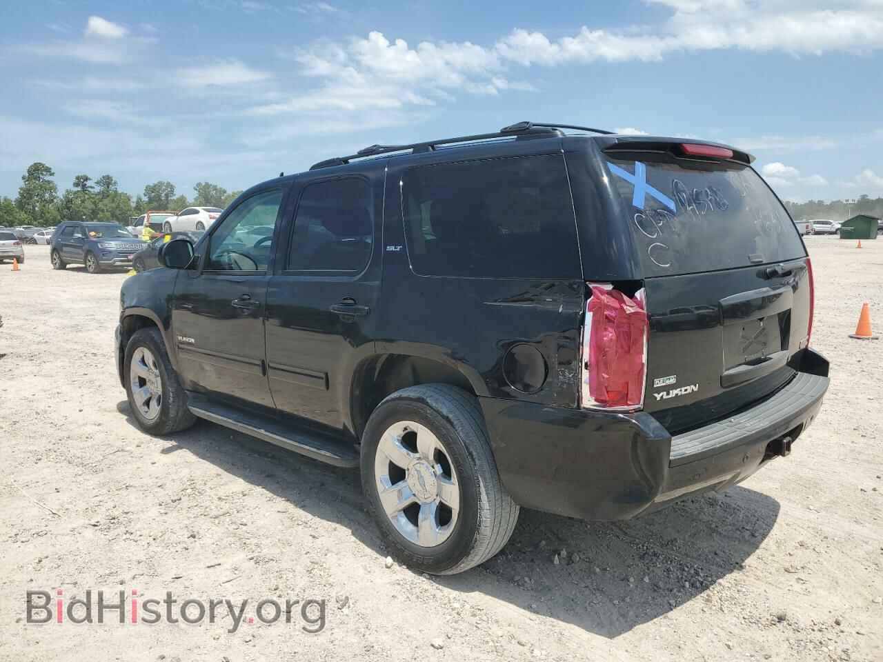 2012 GMC YUKON - VIN: 1GKS2CE07CR107631 - Фото 2