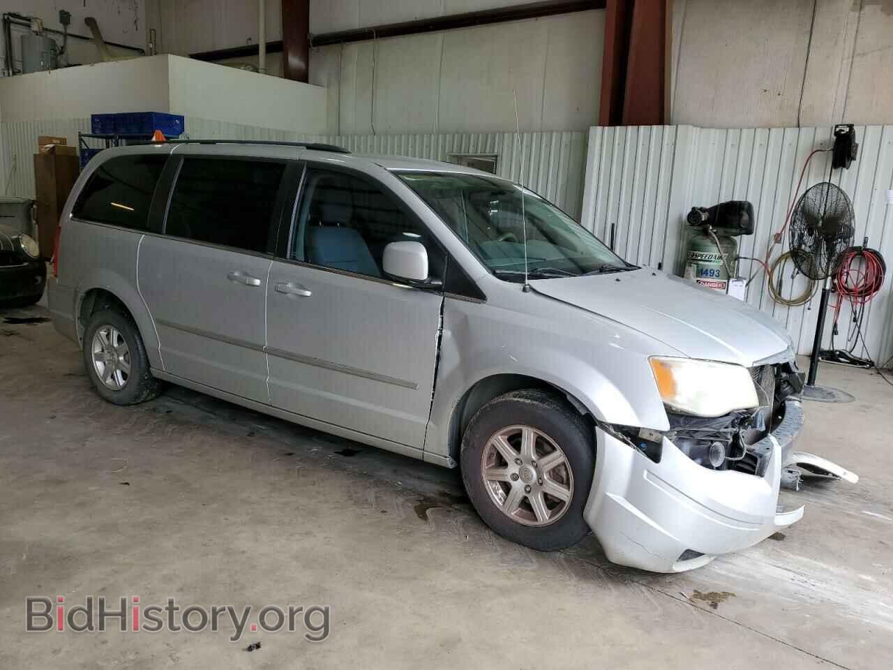2010 CHRYSLER MINIVAN - VIN: 2A4RR5D16AR492550 - Фото 4