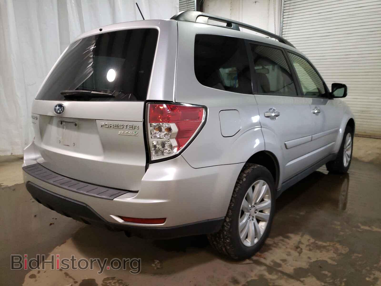 2011 SUBARU FORESTER - VIN: JF2SHADCXBH776086 - Фото 4