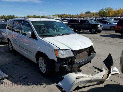 2016 Chrysler MINIVAN Town & COU, white — VIN 2C4RC1BG0GR231835, Copart