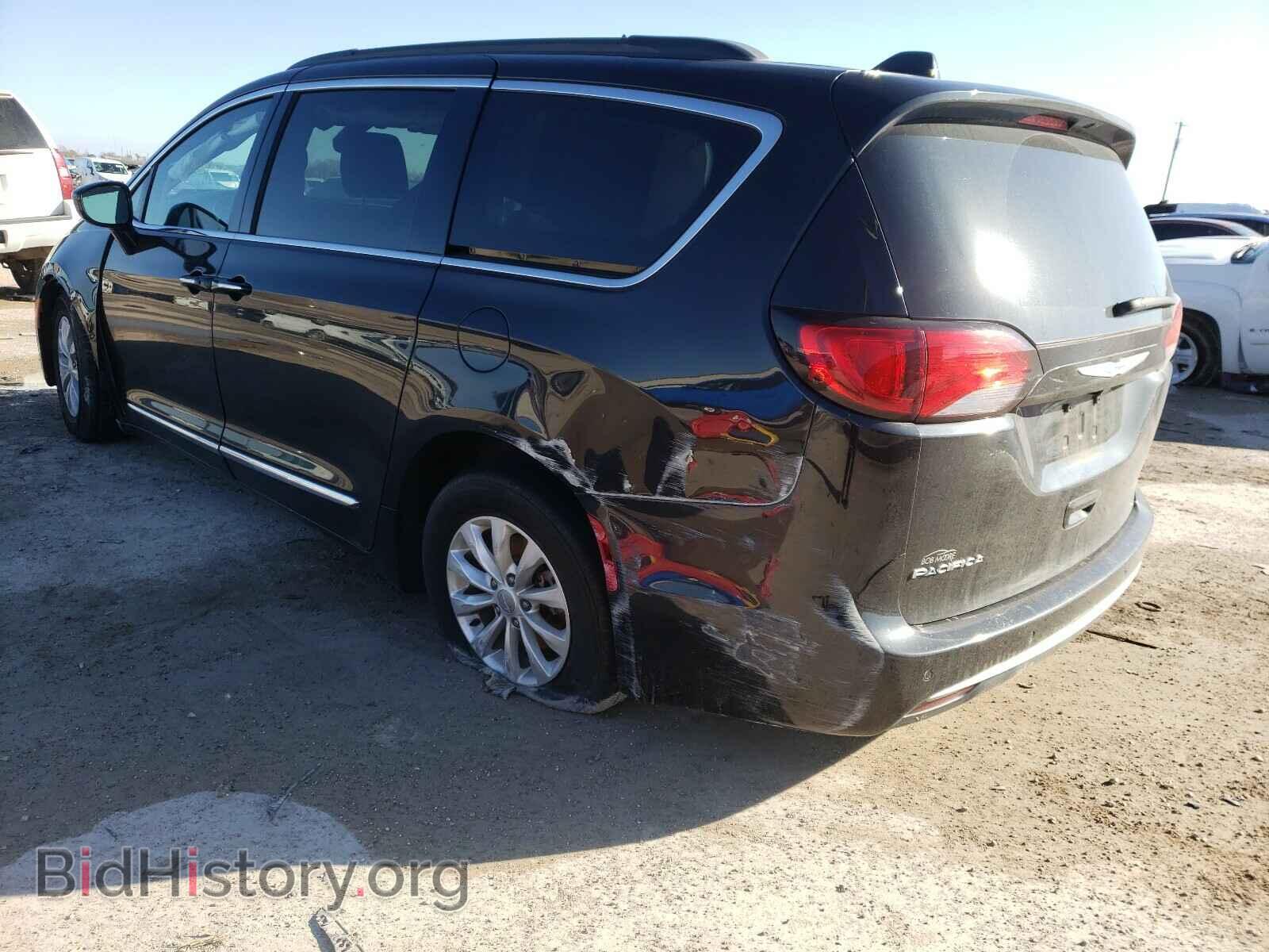 2017 CHRYSLER PACIFICA - VIN: 2C4RC1BG2HR642798 - Фото 3