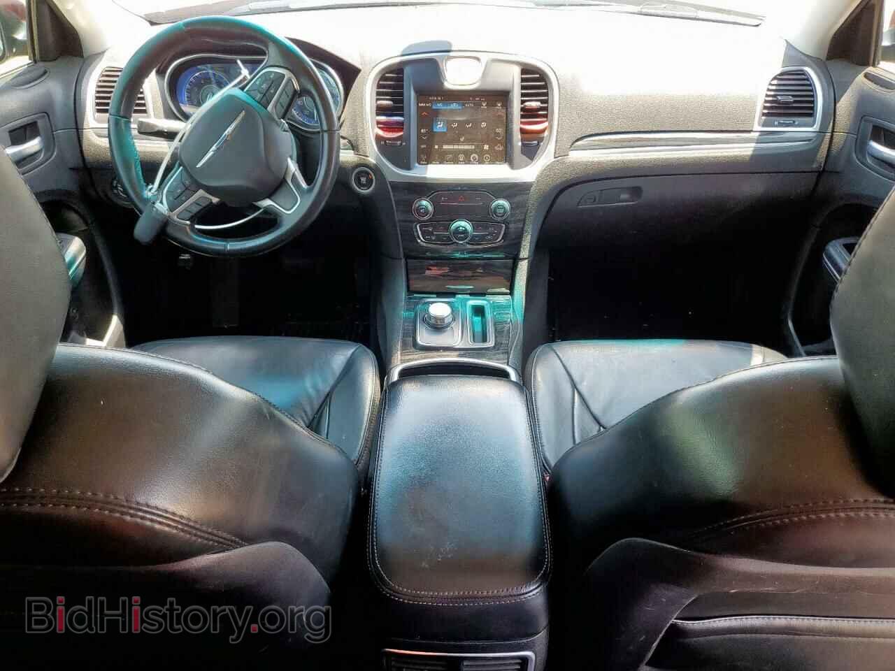 2016 CHRYSLER 300 - VIN: 2C3CCAAG8GH170624 - Фото 8