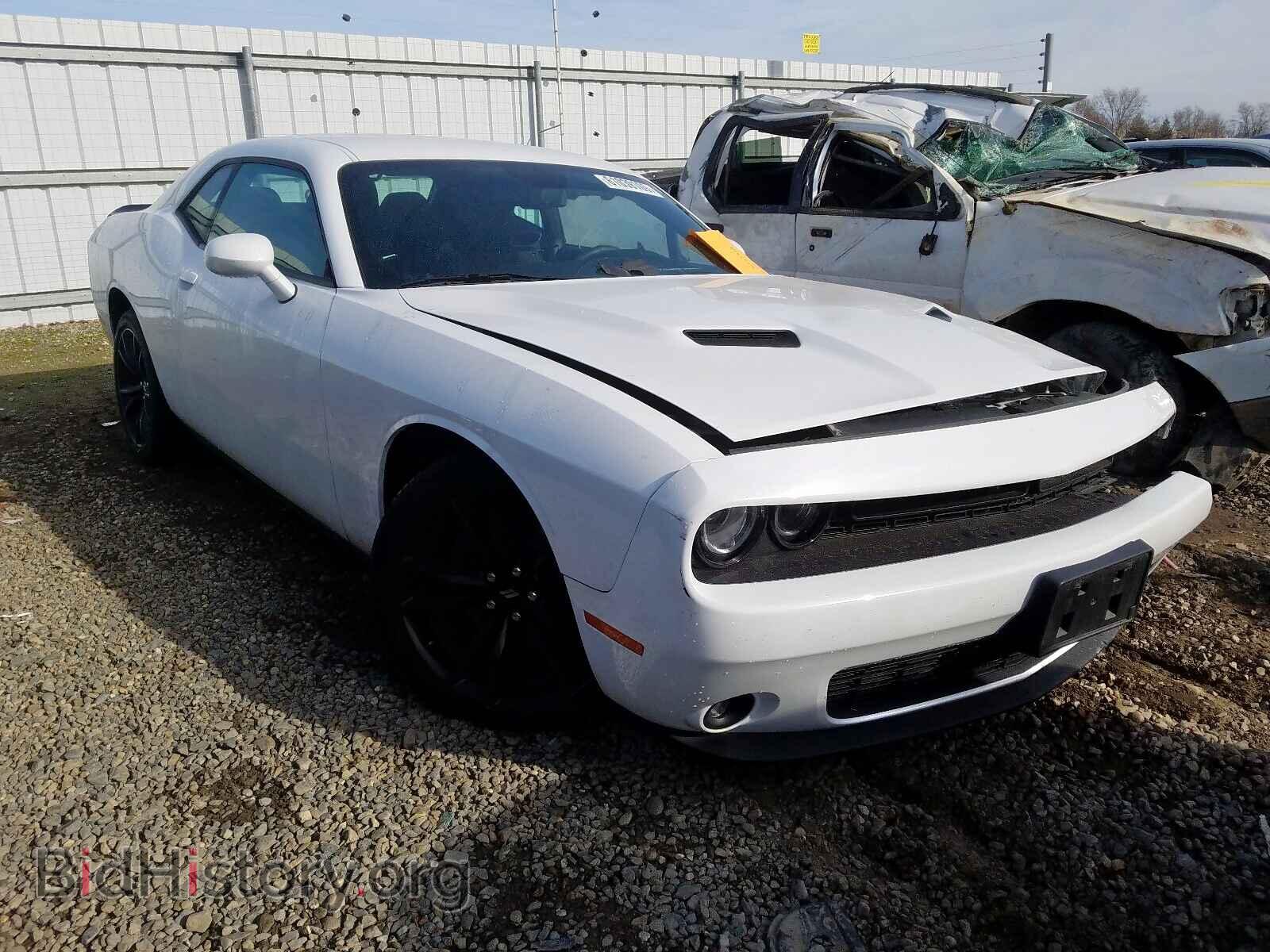 Фотография 2C3CDZAG4JH229185 - DODGE CHALLENGER 2018
