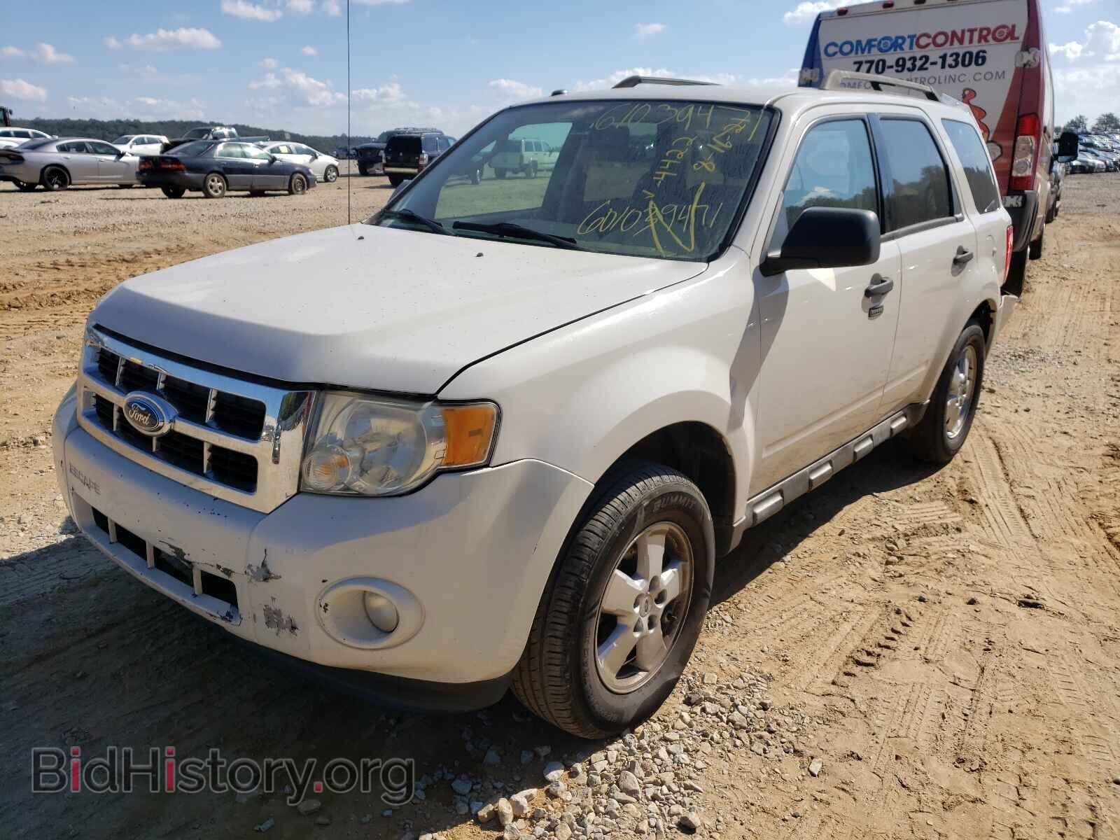 2009 FORD ESCAPE - VIN: 1FMCU03709KB64422 - Фото 2