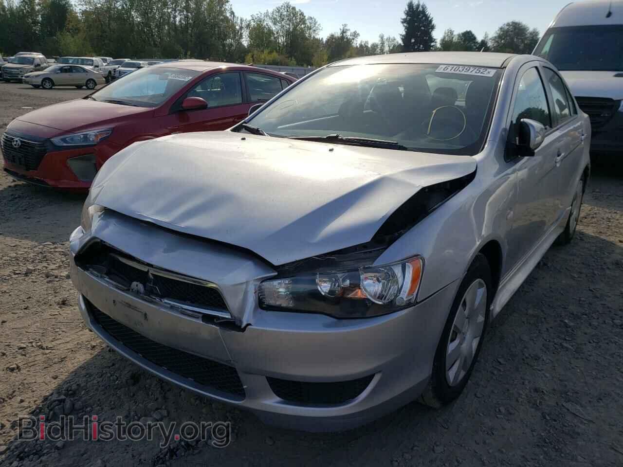 2011 MITSUBISHI LANCER - VIN: JA32U2FU3BU046449 - Фото 2