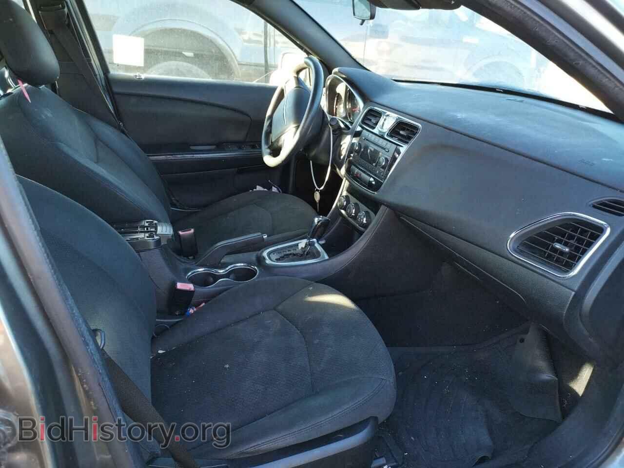 2012 CHRYSLER 200 - VIN: 1C3CCBAB9CN166948 - Фото 5
