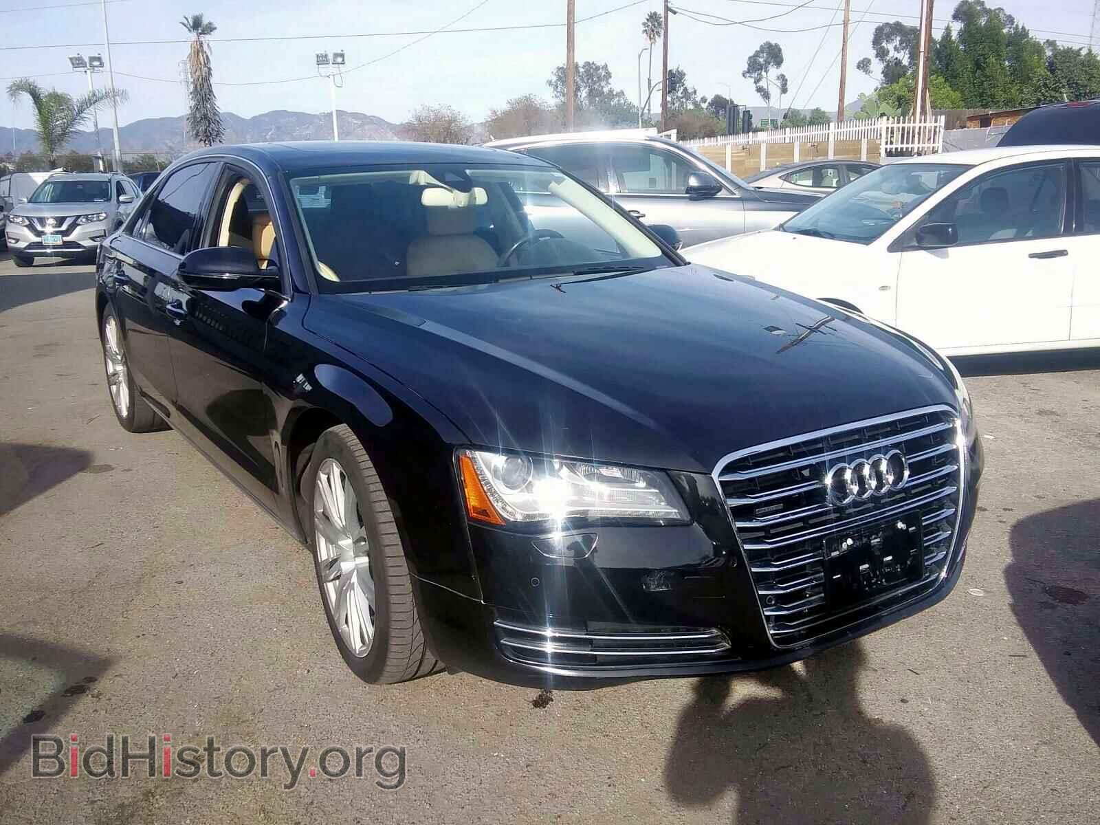 Photo WAURVAFD6BN004002 - AUDI A8 2011