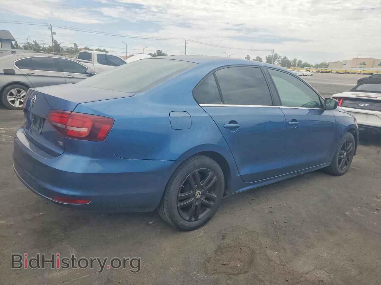 2017 VOLKSWAGEN JETTA - VIN: 3VW2B7AJ7HM306945 - Photo 3