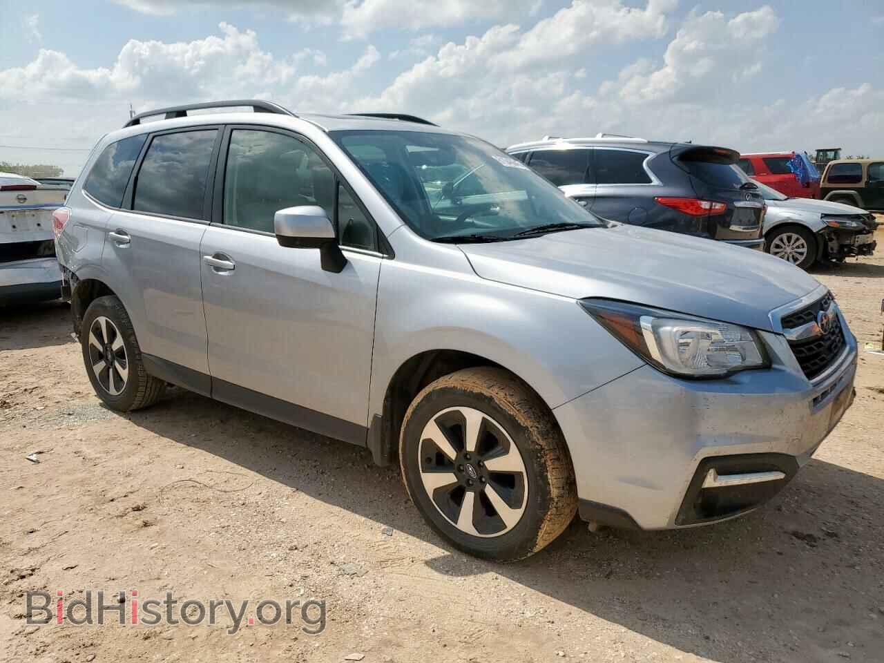 2017 SUBARU FORESTER - VIN: JF2SJADC9HH534113 - Фото 4