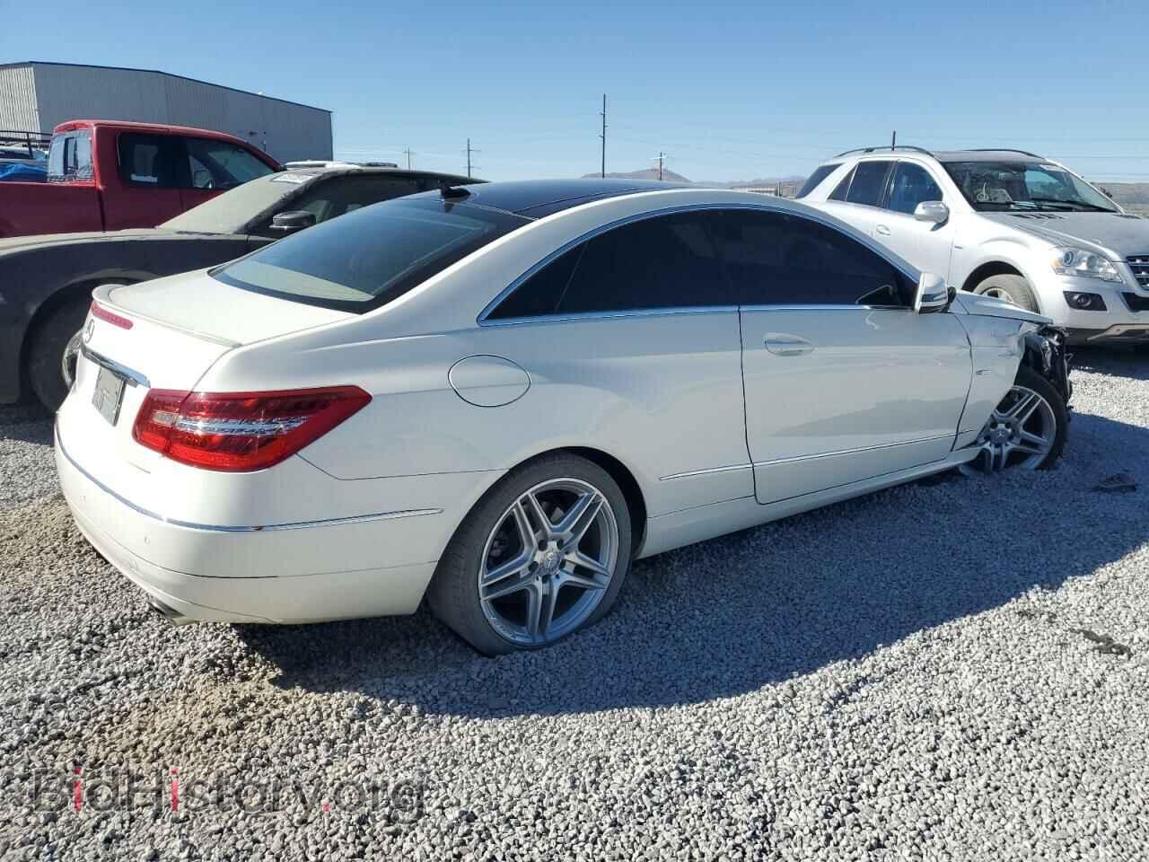 2012 MERCEDES-BENZ E-CLASS - VIN: WDDKJ5KB2CF145808 - Фото 3