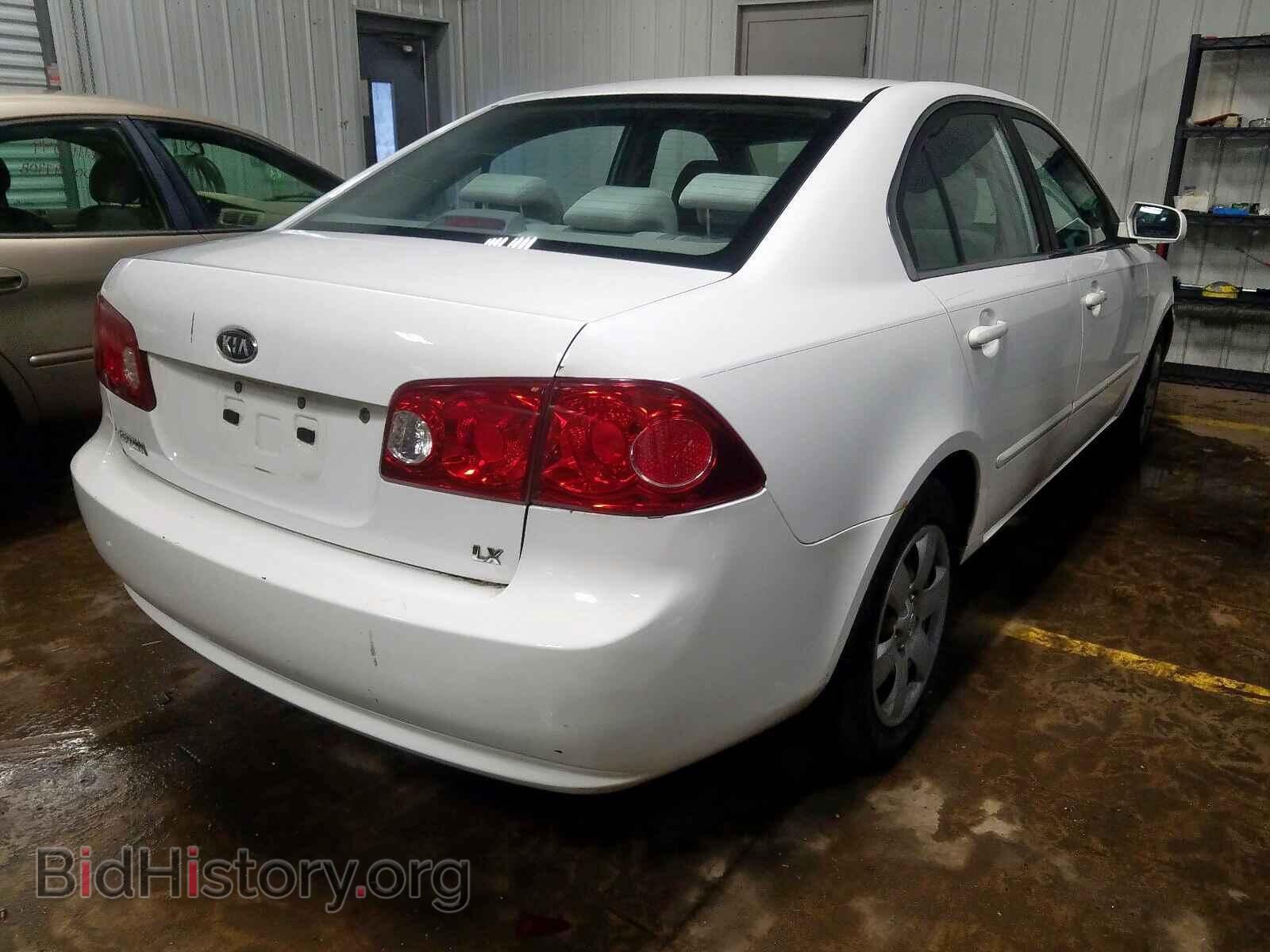 2006 KIA OPTIMA - VIN: KNAGE123365063910 - Фото 4