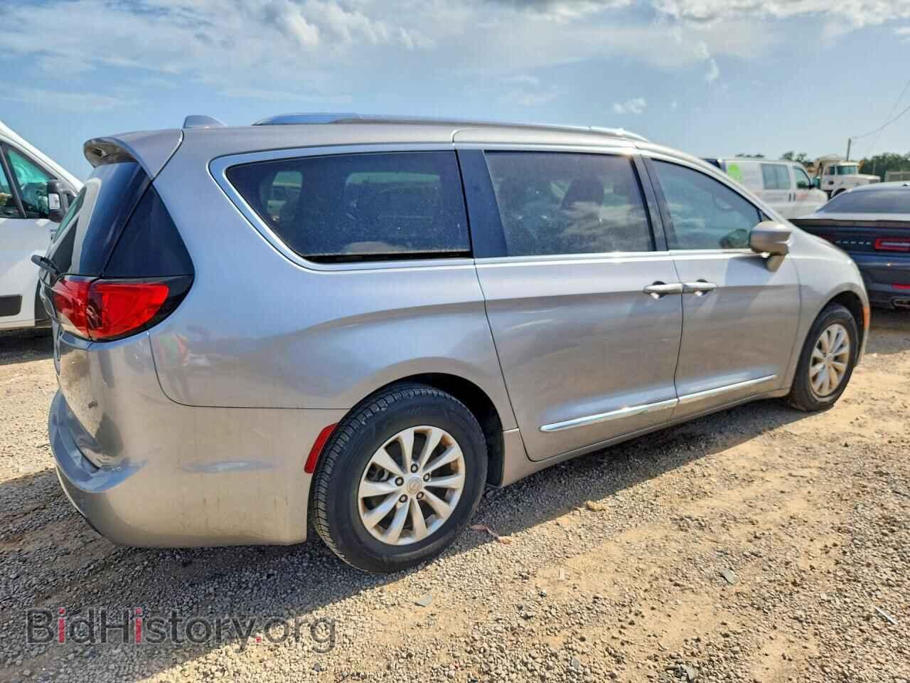 2017 CHRYSLER PACIFICA - VIN: 2C4RC1EG4HR506426 - Photo 3