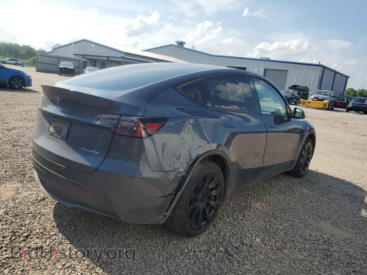 2023 TESLA MODEL Y - VIN: 7SAYGDEE6PA192059 - Фото 3