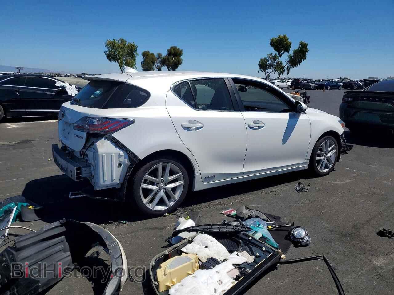 2016 LEXUS CT 200 - VIN: JTHKD5BH3G2257308 - Фото 3