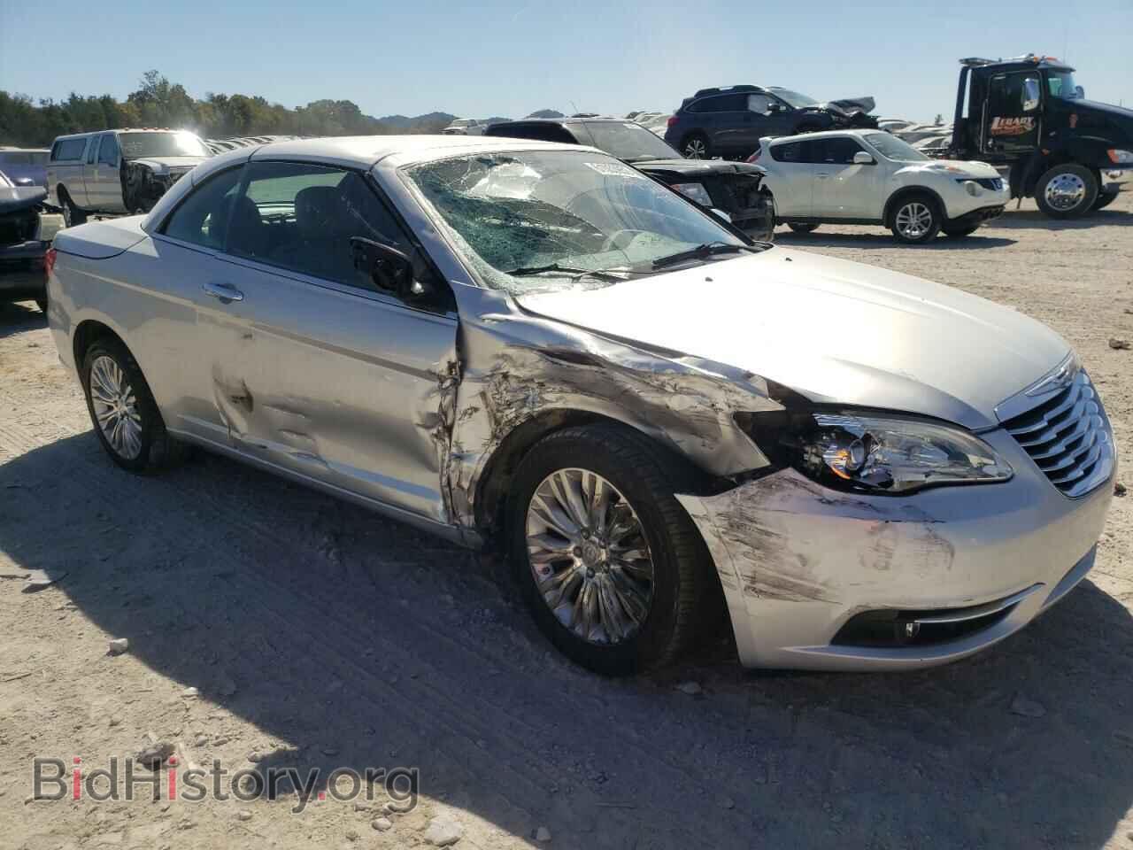 2011 CHRYSLER 200 - VIN: 1C3BC7EGXBN569804 - Фото 9