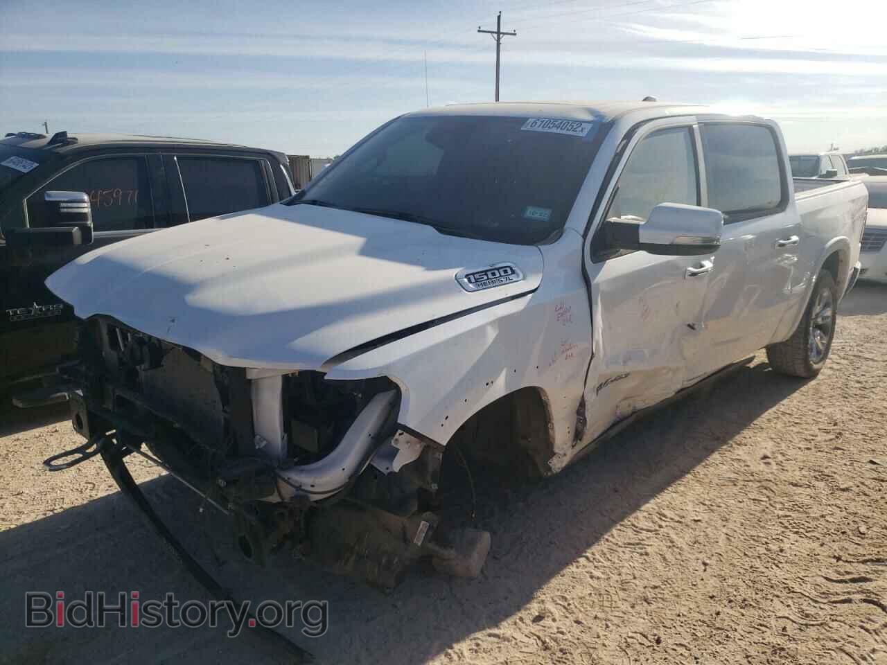 2021 RAM 1500 - VIN: 1C6SRFJT3MN535530 - Фото 2
