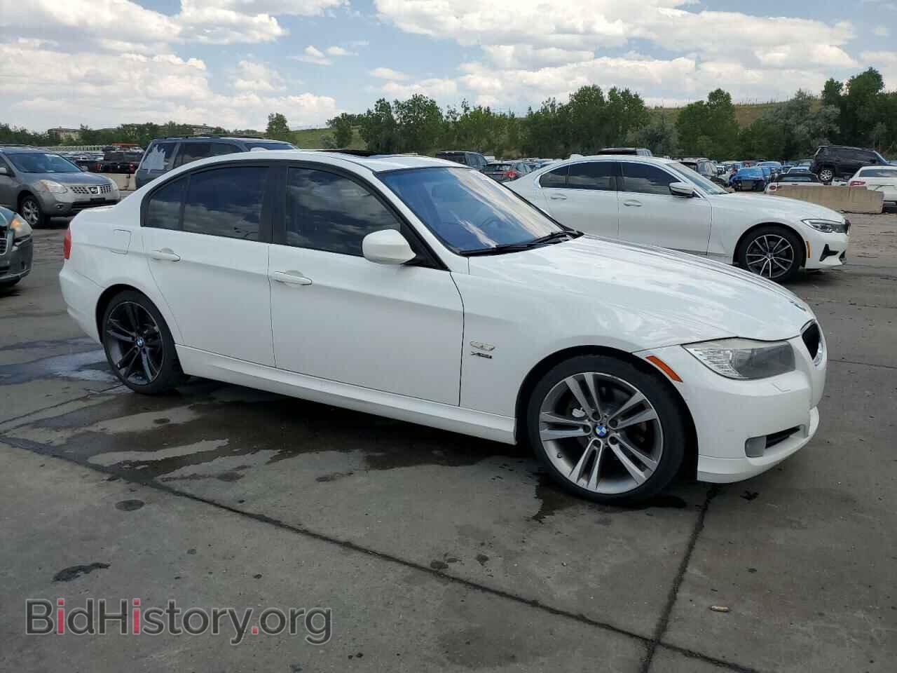 2011 BMW 3 SERIES - VIN: WBAPK5C56BF123957 - Фото 4