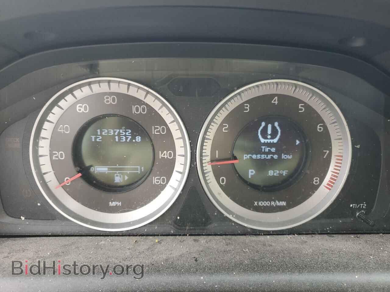2013 VOLVO XC60 - VIN: YV4952DL3D2385683 - Фото 9