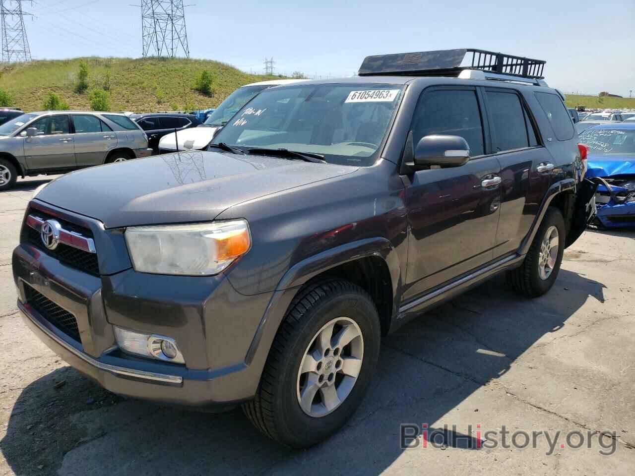 Фотография JTEBU5JR4B5043068 - TOYOTA 4RUNNER 2011