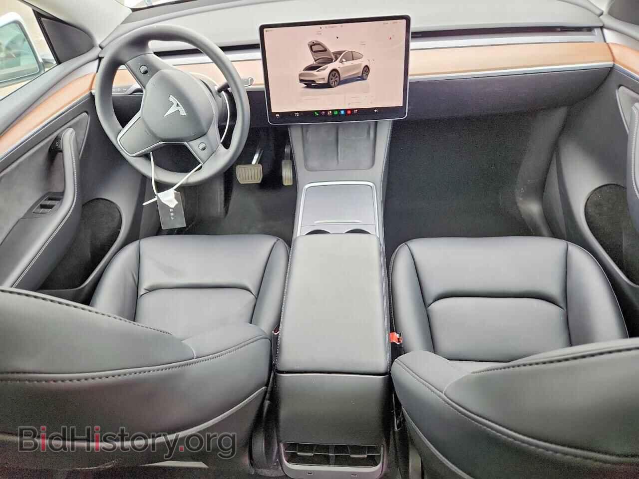 2024 TESLA MODEL Y - VIN: 7SAYGDEEXRF167266 - Фото 8