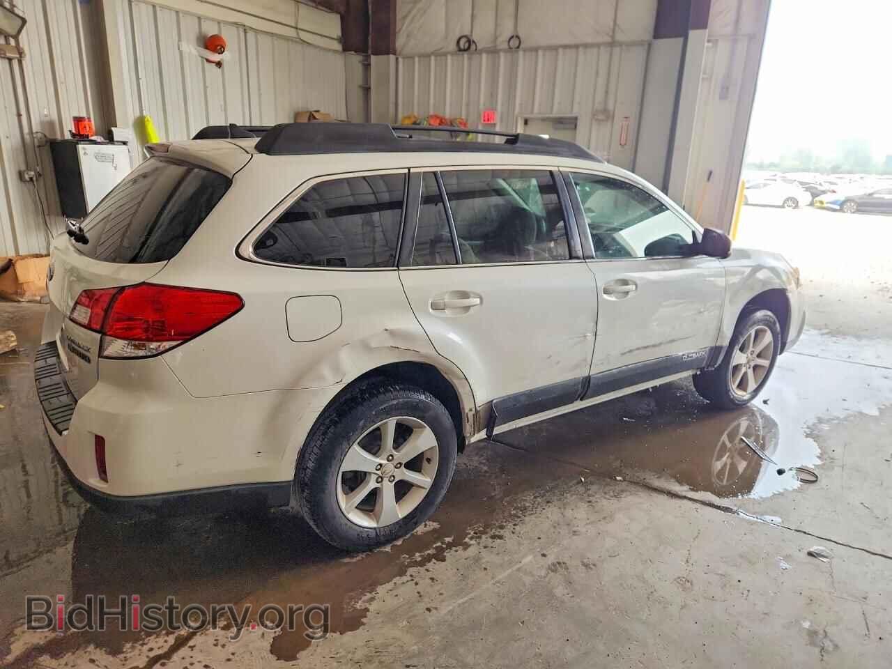 2014 SUBARU OUTBACK - VIN: 4S4BRCDC1E3295003 - Photo 3