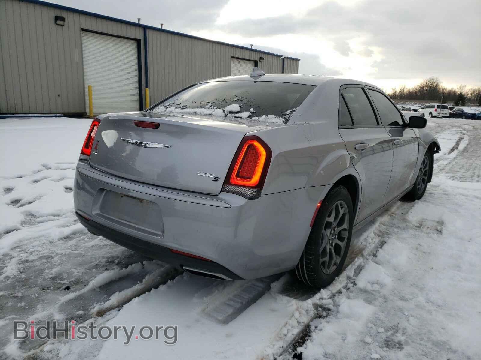 2016 CHRYSLER 300 - VIN: 2C3CCAGG0GH253245 - Фото 4